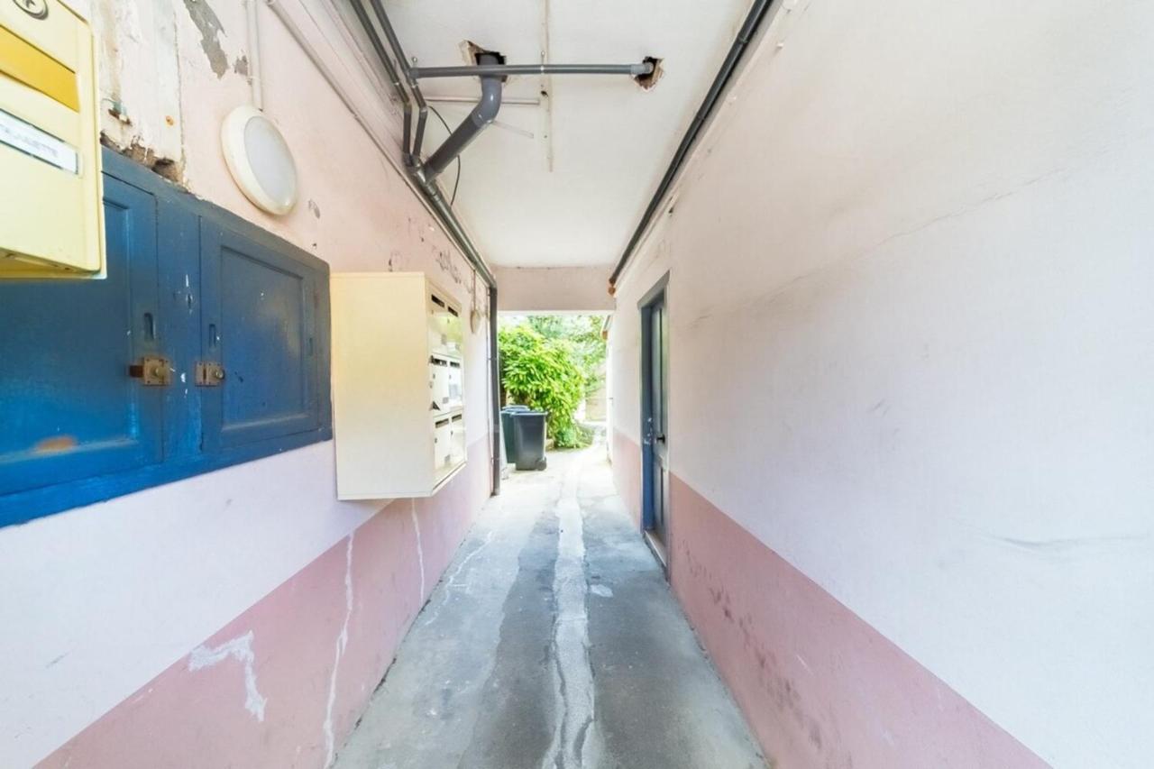 Apartamento Le Pelisson 6 People Functional Gratte Ciel Villeurbanne Exterior foto