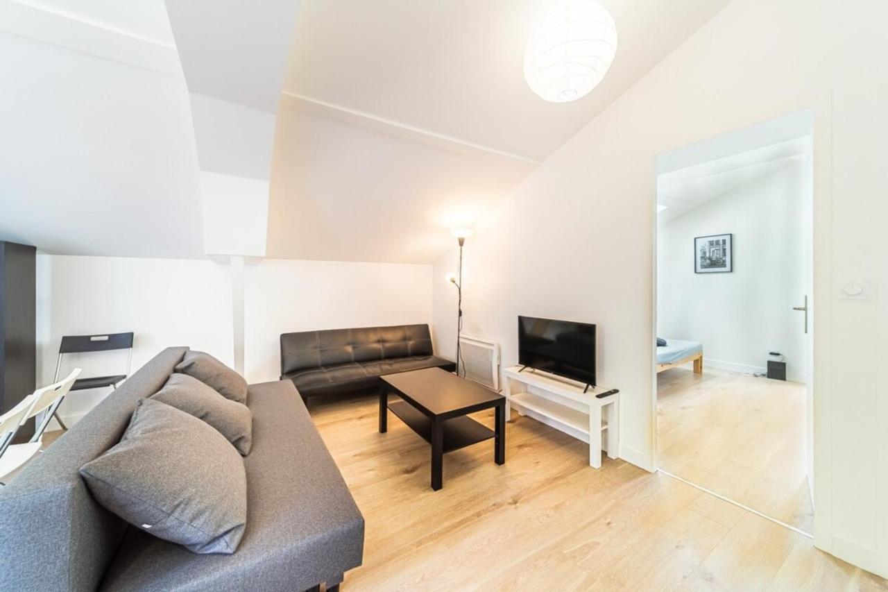 Apartamento Le Pelisson 6 People Functional Gratte Ciel Villeurbanne Exterior foto